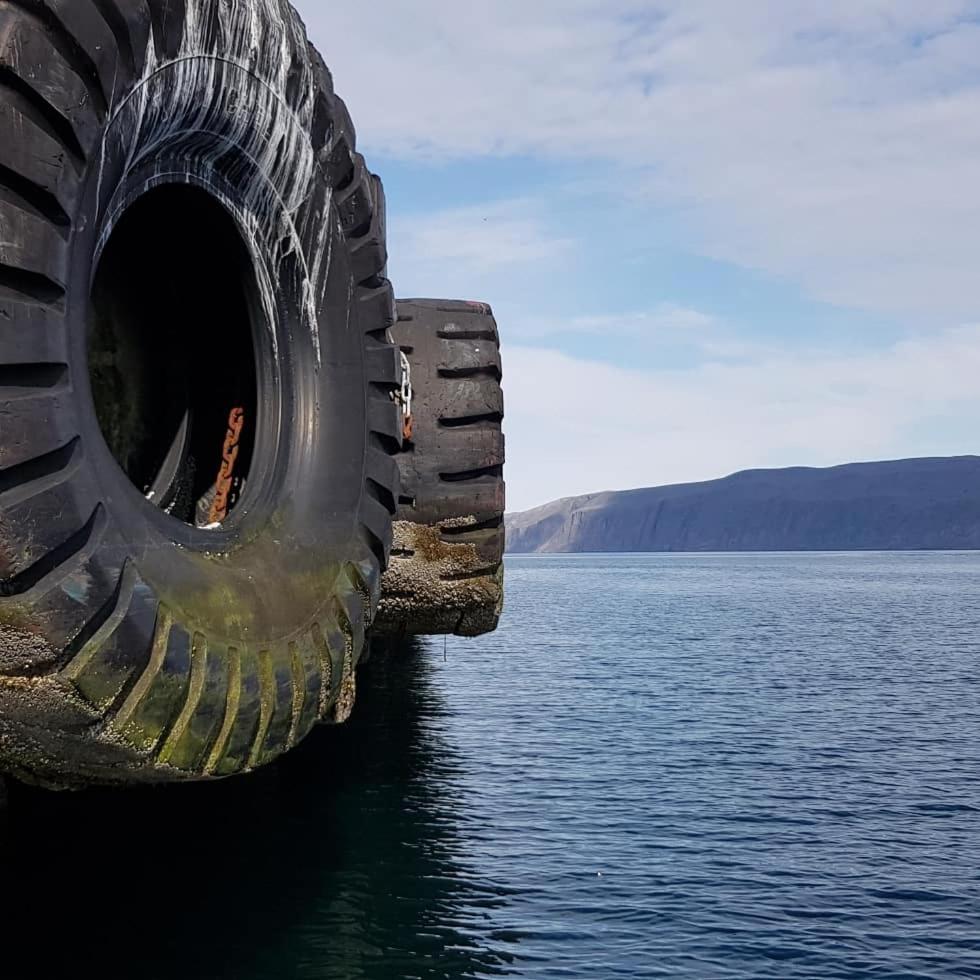 Batsfjord Smarthotell Exterior photo